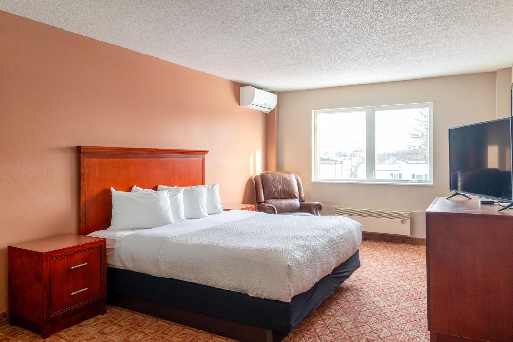 Norland Inn & Suites Roseau الغرفة الصورة