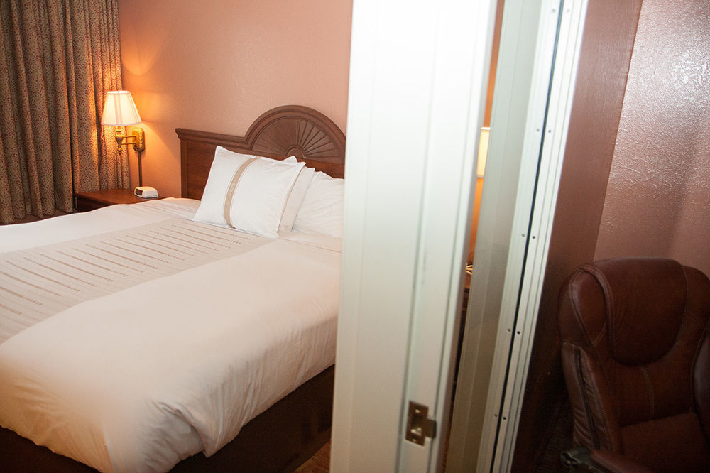Norland Inn & Suites Roseau المظهر الخارجي الصورة